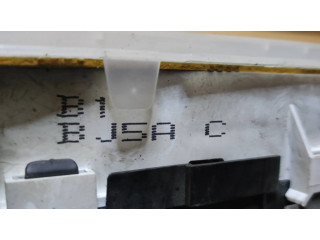 Панель приборов B1BJ5AC Mazda 323 F