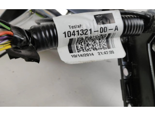 Zpětné zrcátko Tesla Model S 2015 104132100A, 10142014