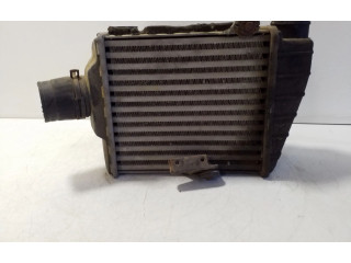 Интеркулер  3A0145805B   Volkswagen PASSAT B4 