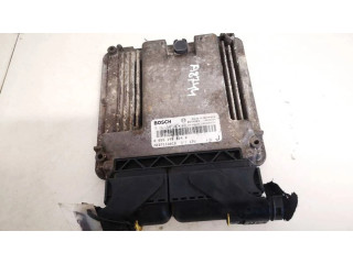Блок управления двигателя 00551950240, 0261s01032   Alfa Romeo GT
