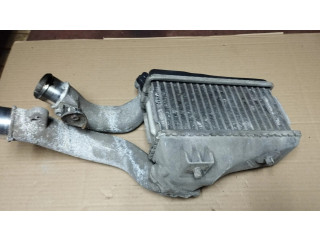 Интеркулер     Honda Civic IX 2.2