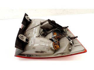 Задний фонарь правый 5E9945096, 5E9945112    Skoda Octavia Mk3 (5E)   2013-2019 года