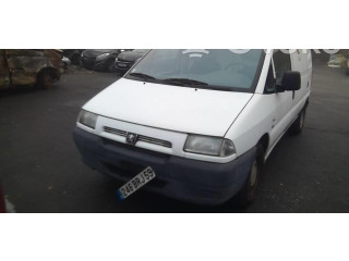 Генератор 57052D   Peugeot Expert      