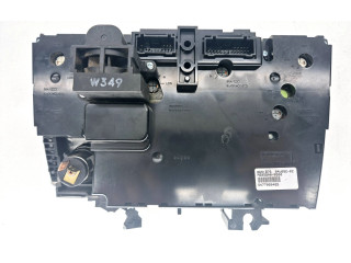 Блок управления климат-контролем 8691876, M605BA00500   Volvo V70