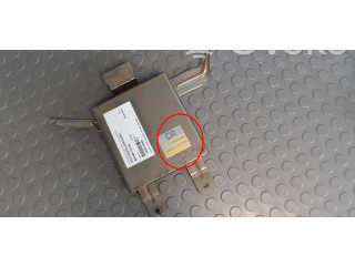 Блок управления двигателя 2260462C01 Nissan NX 100