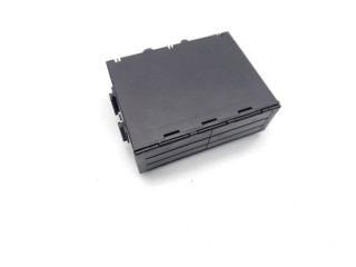 Поршень Блок управления дверью CFB(1KR) 89740-0H040, E1087572  Citroen C1  