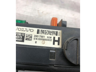 Блок предохранителей  28017881, 00006683032   Volvo V70    