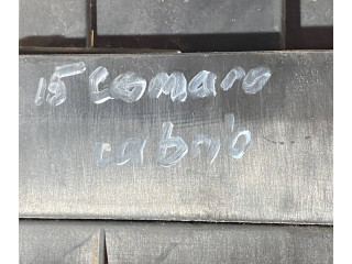 Pojistková skříňka 22760635, 92249317 Chevrolet Camaro 2015