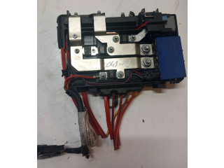 Блок предохранителей 30659092, 267308 Volvo V70