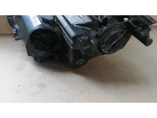 Передняя фара