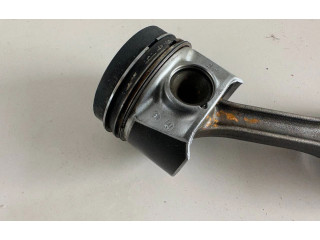 Поршень с шатуном 03LADE Skoda Octavia Mk3 (5E)