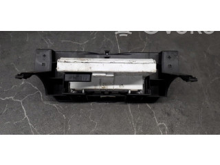 Дисплей    8200380298   Renault Clio II