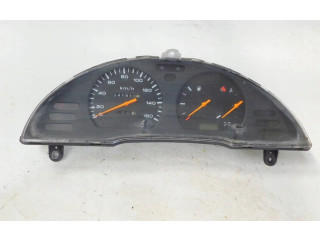 Přístrojová deska Nissan Serena 1997