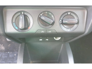 Блок управления климат-контролем Skoda Fabia Mk3 (NJ)