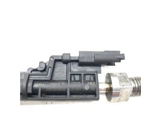 Vstřikovač 7599876, 0261500136 BMW 7 F01 F02 F03 F04 pro benzínový motor 4.4 N63 B44 B