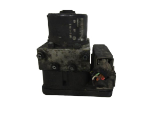 Блок управления АБС J0698117A   Audi A3 S3 8L