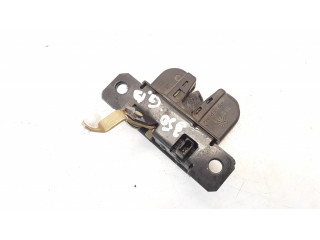 Замок задней крышки