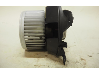 Вентилятор печки    95514201, 1611726480   Opel Combo D