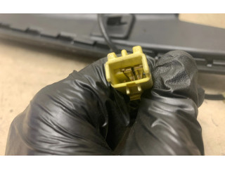 Подушка безопасности в сиденье 1K4880242, 30353651E Skoda Octavia Mk2 (1Z)