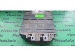 Блок управления двигателем Блок управления 037906025A, 037906025A. Volkswagen Golf III