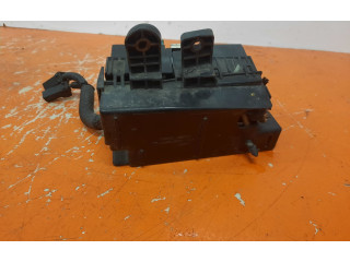 Блок предохранителей 243824W000, 243824W000 Nissan Pathfinder R50