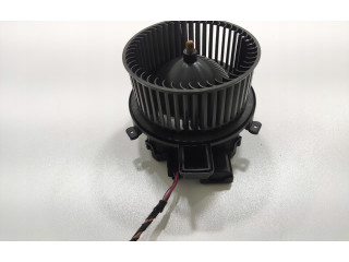 Вентилятор печки 4M1820021A Audi Q5 SQ5