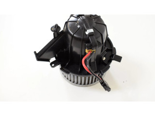 Вентилятор печки 8EW351040 Audi A5 8T 8F