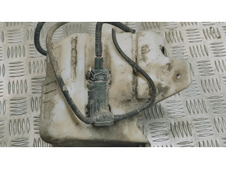 Бачок оконной жидкости