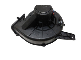 Вентилятор печки 6Q1820015 Audi A2