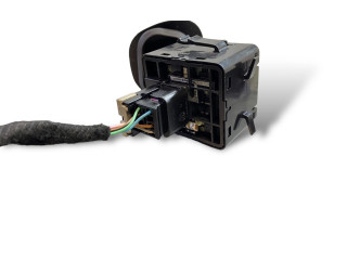 Ручка стеклоочистителей    Opel Antara