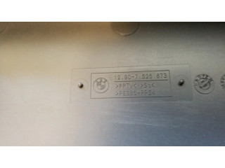 Блок предохранителей 7525671, 12907525673 BMW X5 E53