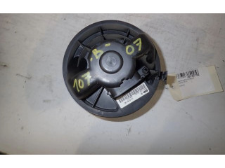 Вентилятор печки       Peugeot 107