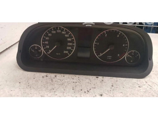 Панель приборов    Mercedes-Benz A W169       
