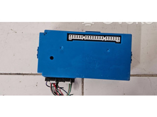 Блок предохранителей MR445952, G8C500M Mitsubishi Montero