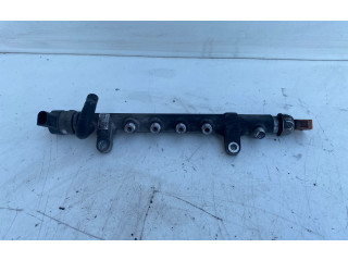 Vstřikovací lišta 03L089C   Volkswagen Tiguan     