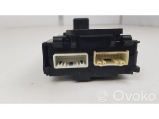 Блок управления KD45675Y0F   Mazda 6