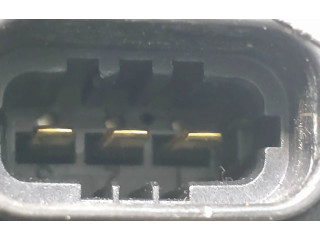 Топливная рампа 30777759, 0445215025   Volvo V70   для двигателя D5204T7