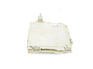 Pojistková skříňka 8267030230 Lexus GS 250 350 300H 450H 2006