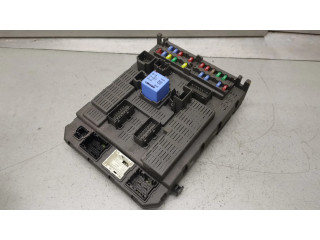 Блок предохранителей 9651938280   Citroen C8    