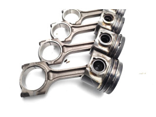 Поршень с шатуном N22B3 N22B3 Honda CR-V