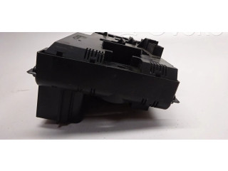 Блок предохранителей  02055097, 030811   BMW 7 F01 F02 F03 F04    