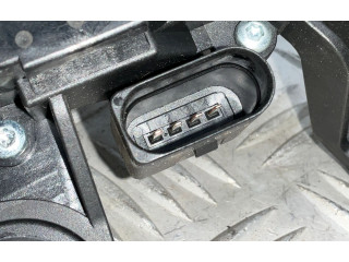 Моторчик заднего дворника 8U0955711A Audi A1