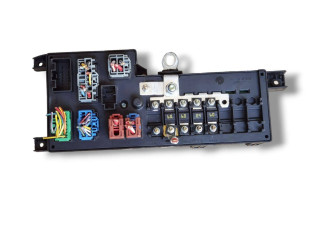 Блок предохранителей 518829015, 8678449 Volvo S80