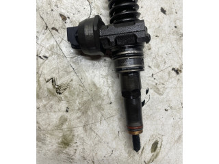 Форсунка 0414720215 Skoda Octavia Mk2 (1Z) BJB