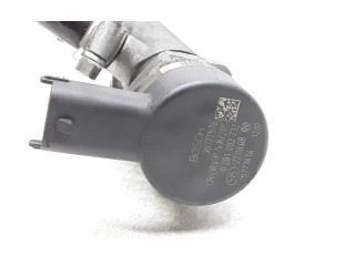 Топливная рампа 30777576, 0281002712   Volvo XC60  