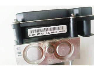 Блок АБС 0265951123, 88905D0190 Subaru Forester SH 2008 - 2013 года