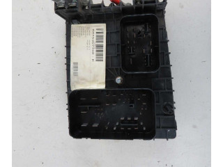 Блок предохранителей  1K0614517H   Volkswagen Touran I    