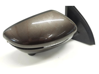 Zpětné zrcátko Nissan Qashqai 2019