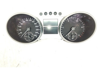 Přístrojová deska Mercedes-Benz R AMG W251 2007 A2515404348