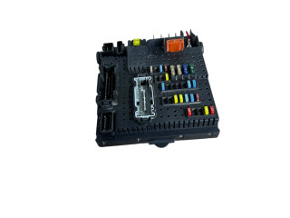 Pojistková skříňka 30786646, 30728273 Volvo XC90 2009